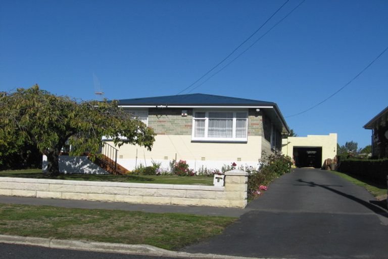 Photo of property in 2a Mckinlay Road, Abbotsford, Dunedin, 9018