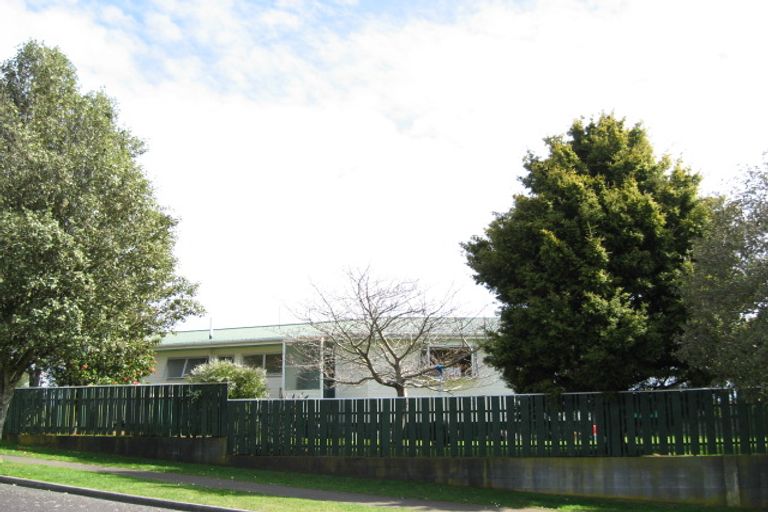 Photo of property in 1 Antonia Place, Bell Block, New Plymouth, 4312