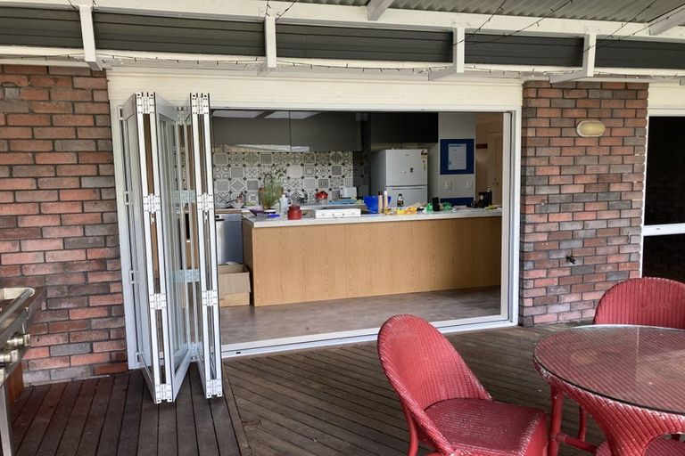 Photo of property in 14 North Road, Clevedon, Papakura, 2582