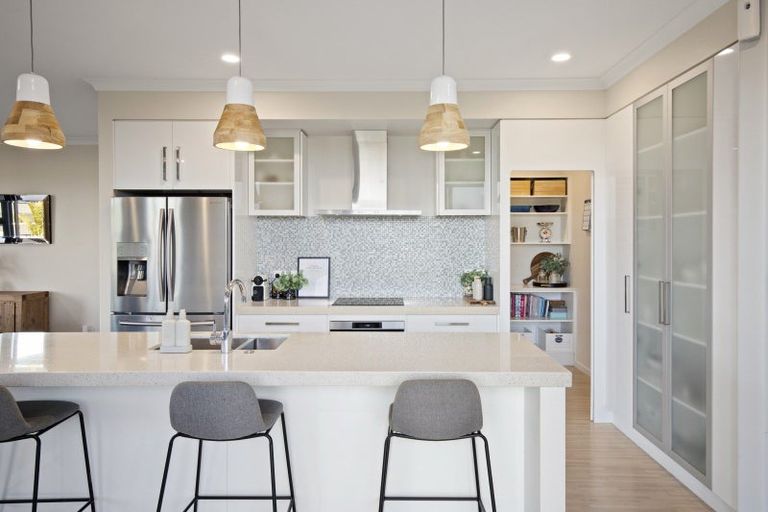 Photo of property in 13 William Andrew Road, Pukekohe, 2120