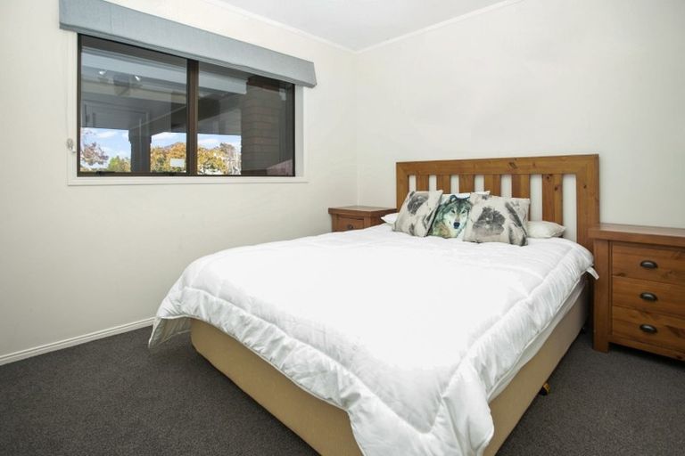 Photo of property in 1 Talga Court, Conifer Grove, Takanini, 2112