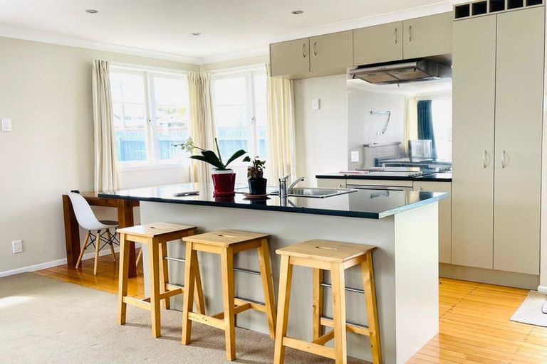 Photo of property in 44 Strid Road, Te Atatu South, Auckland, 0610