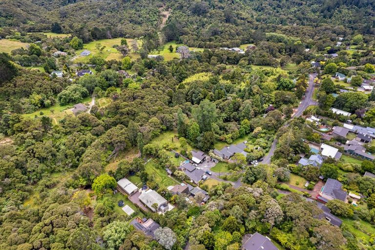Photo of property in 7 Opanuku Road, Henderson Valley, Auckland, 0612