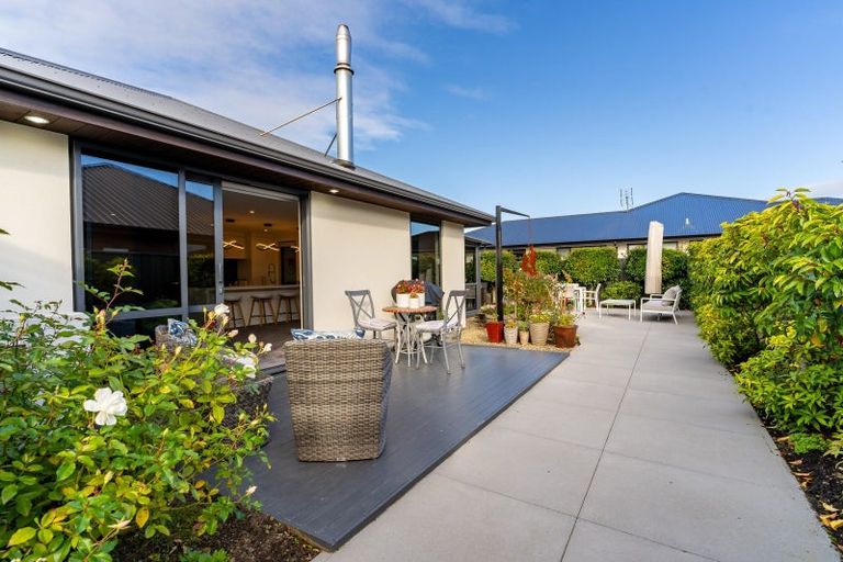 Photo of property in 13 Copperfield Close, Mosgiel, 9024