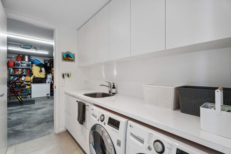 Photo of property in 2b Stackbrae Avenue, Wanaka, 9305