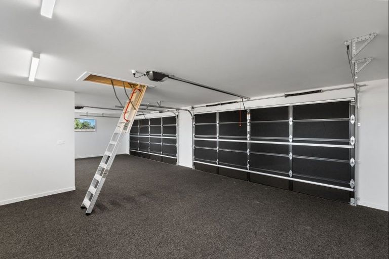 Photo of property in 23 Ridgeland Way, West Melton, 7618