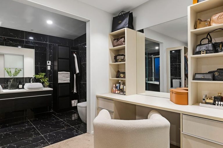 Photo of property in 5 Remuremu Street, Long Bay, Auckland, 0630