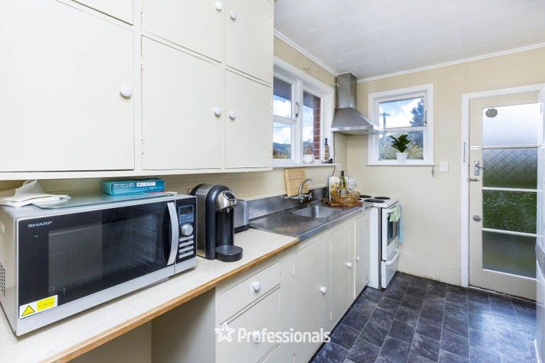 Photo of property in 1/33 Ward Street, Trentham, Upper Hutt, 5018