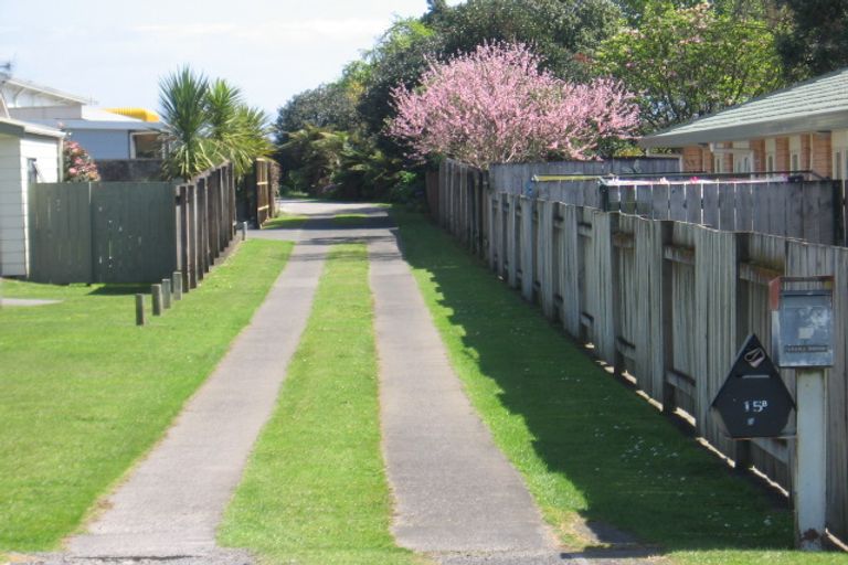 Photo of property in 2/15 Greerton Road, Gate Pa, Tauranga, 3112