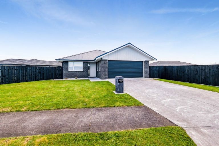 Photo of property in 42 County Drive, Hawera, 4610