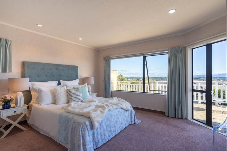 Photo of property in 11 Kea Street, Waikanae, 5036