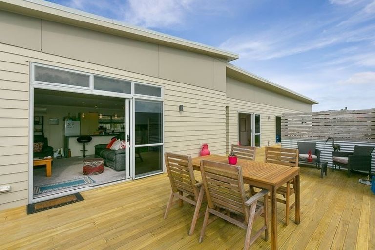 Photo of property in 46 Dillon Drive, Bell Block, New Plymouth, 4312