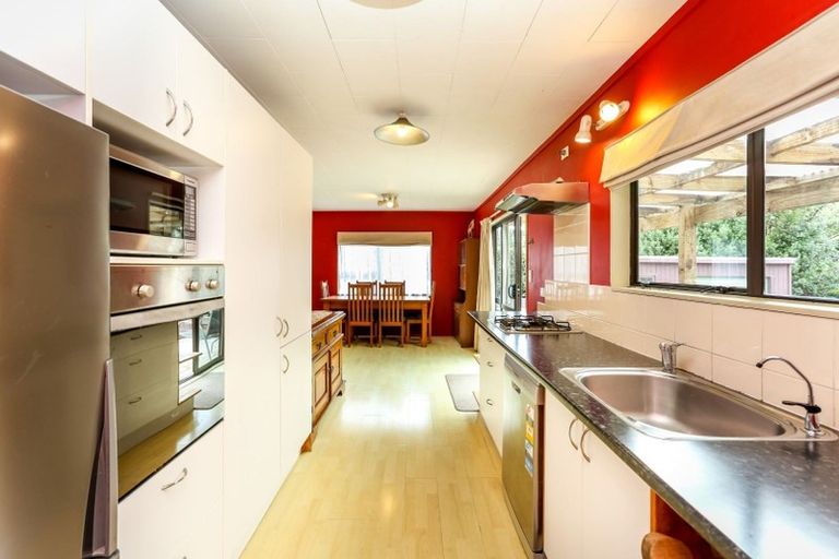 Photo of property in 6 Antonia Place, Bell Block, New Plymouth, 4312