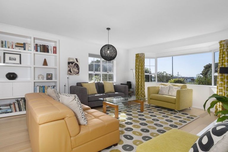 Photo of property in 106 Hamurana Road, Omokoroa, 3114