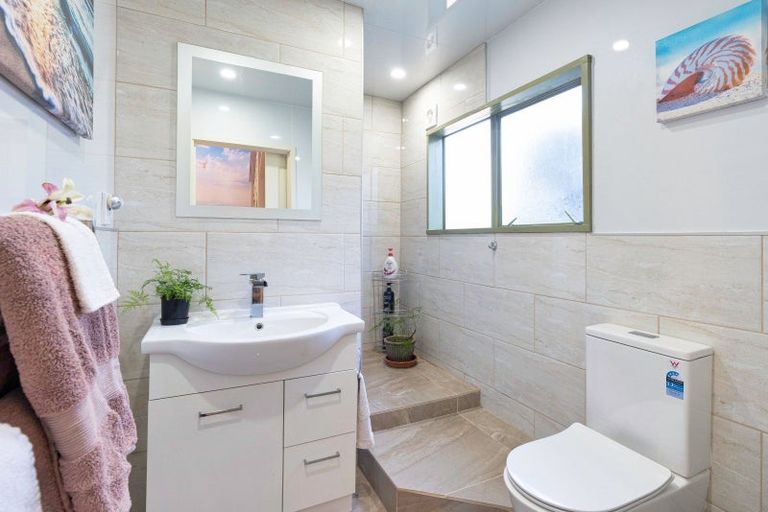 Photo of property in 41 Koputara Road, Himatangi Beach, Foxton, 4891