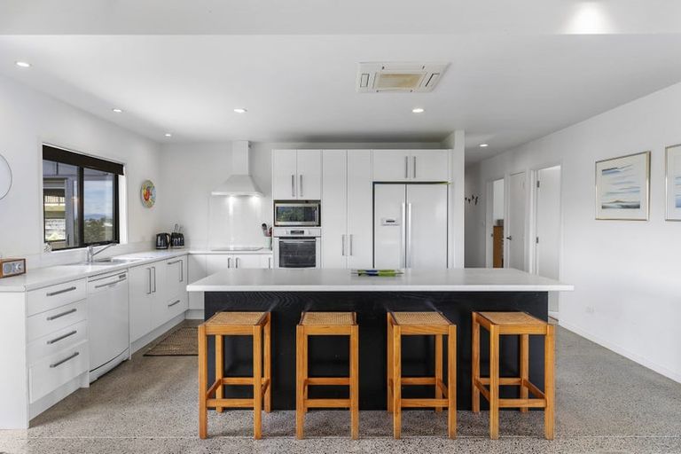 Photo of property in 203 The Drive, Whangamata, 3620