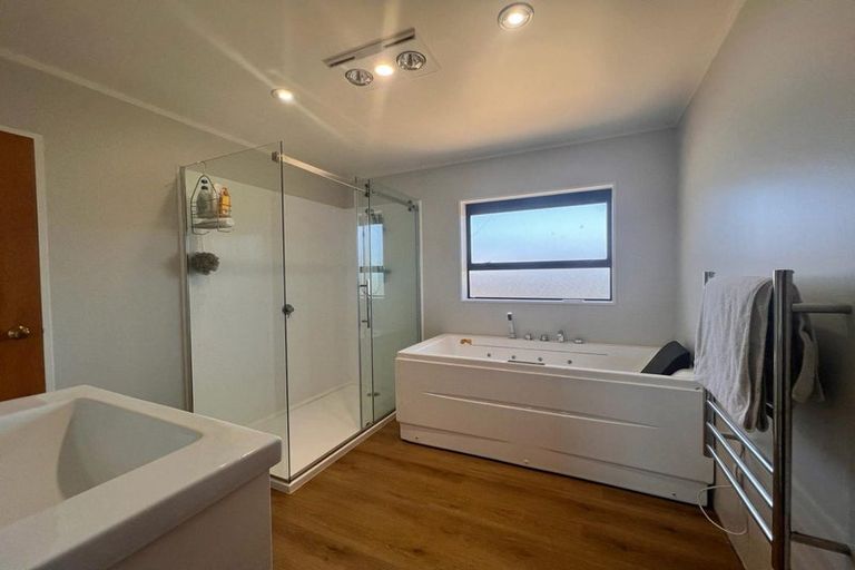 Photo of property in 7 Churchill Terrace, Waiuku, 2123