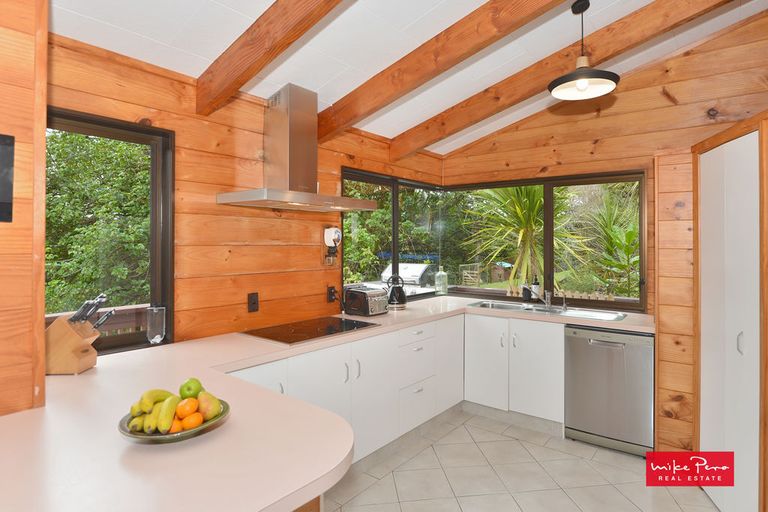 Photo of property in 27 Westwood Lane, Horahora, Whangarei, 0110