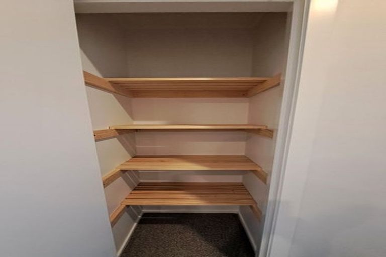 Photo of property in 22b Palmer Crescent, Silverstream, Upper Hutt, 5019