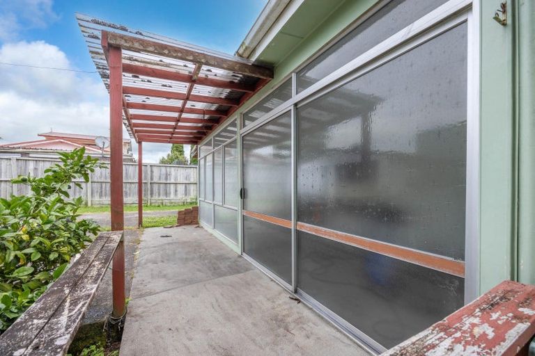 Photo of property in 28 Hakanoa Street, Huntly, 3700