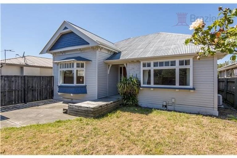 Photo of property in 120 Lincoln Road, Addington, Christchurch, 8024