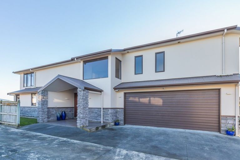Photo of property in 15a Robbie Street, Foxton Beach, Foxton, 4815