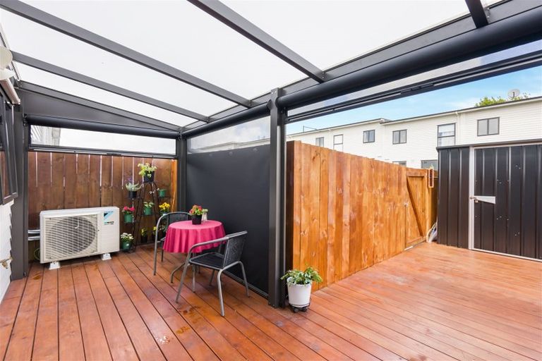Photo of property in 84 Whenuapai Drive, Whenuapai, Auckland, 0618