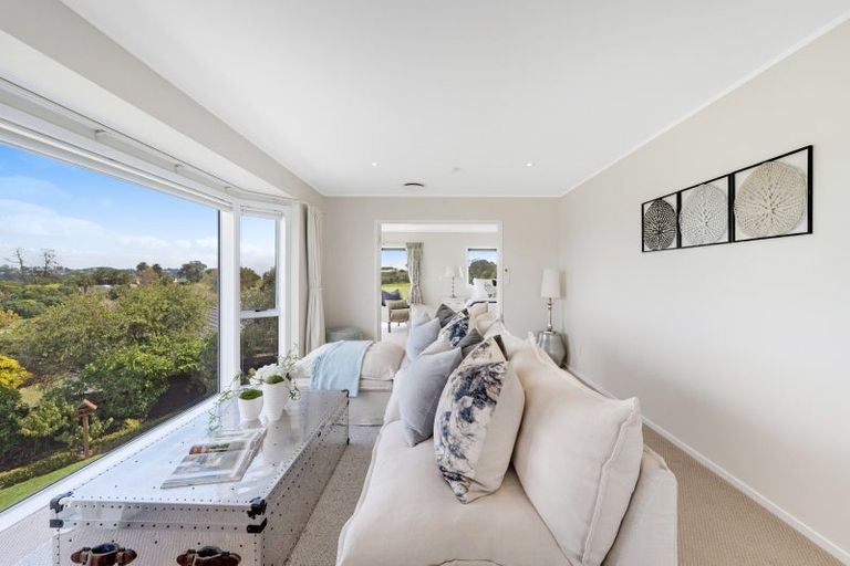 Photo of property in 4 Patros Place, Bucklands Beach, Auckland, 2012