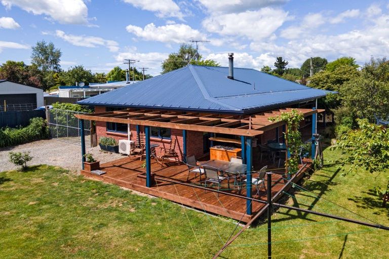 Photo of property in 27 South Terrace Road, Geraldine, 7930