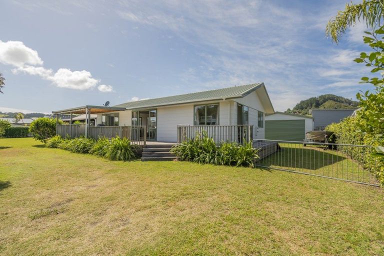 Photo of property in 23 Hawk Hill Crescent, Cooks Beach, Whitianga, 3591
