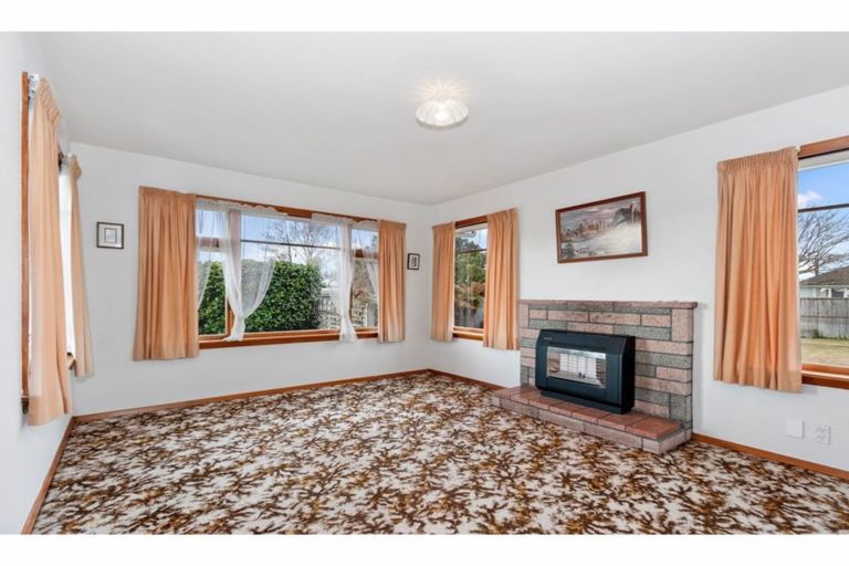 Photo of property in 70 Manurere Street, Hei Hei, Christchurch, 8042