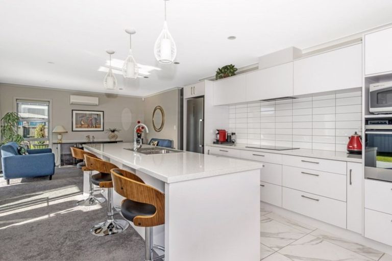 Photo of property in 3 Fortis Place, Riverdale, Gisborne, 4010