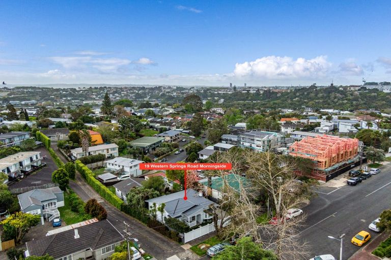 Photo of property in 19 Western Springs Road, Morningside, Auckland, 1021