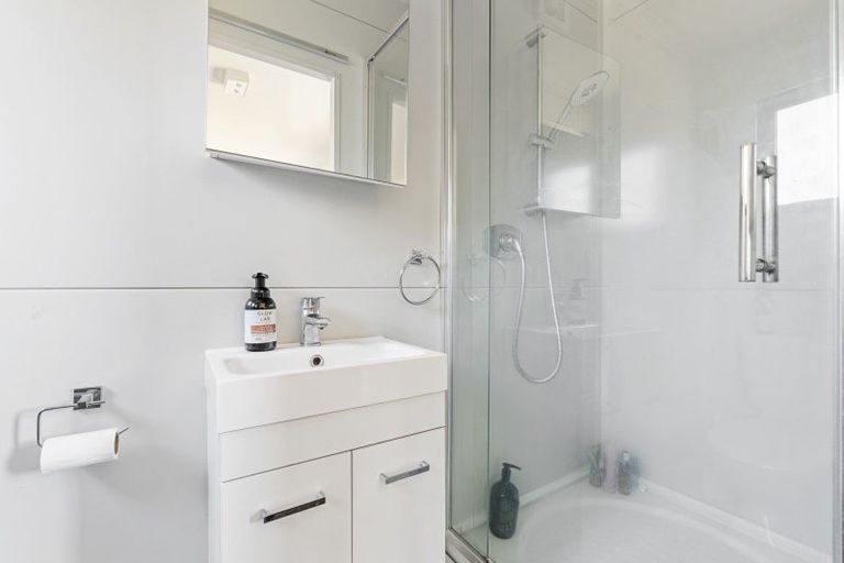 Photo of property in 104 Princess Street, Waitara, 4383