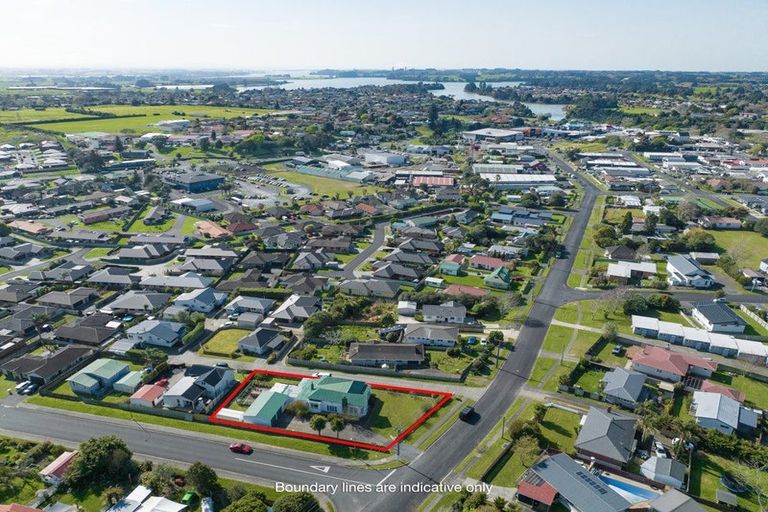 Photo of property in 49 Martyn Street, Waiuku, 2123