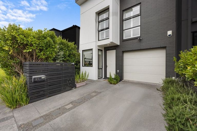 Photo of property in 21 Grey Warbler Road, Hobsonville, Auckland, 0616