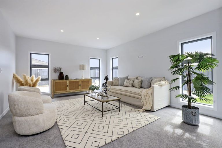 Photo of property in 9 Cassin Place, Taradale, Napier, 4112