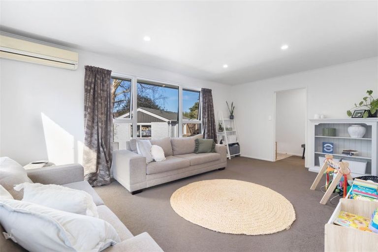 Photo of property in 4 Patterson Terrace, Halswell, Christchurch, 8025