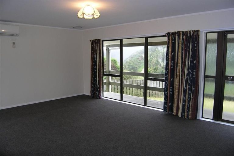 Photo of property in 2/107 Montgomery Avenue, Karori, Wellington, 6012