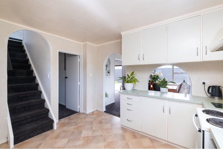 Photo of property in 30 Durham Avenue, Tamatea, Napier, 4112