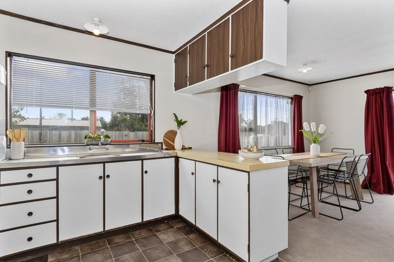 Photo of property in 404 Ngatai Road, Bellevue, Tauranga, 3110
