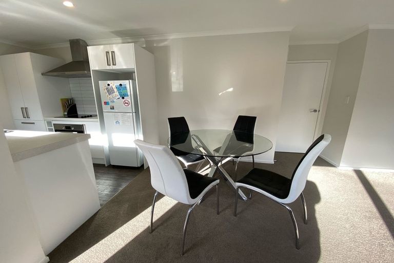 Photo of property in 3/5 Jones Crescent, Melville, Hamilton, 3206