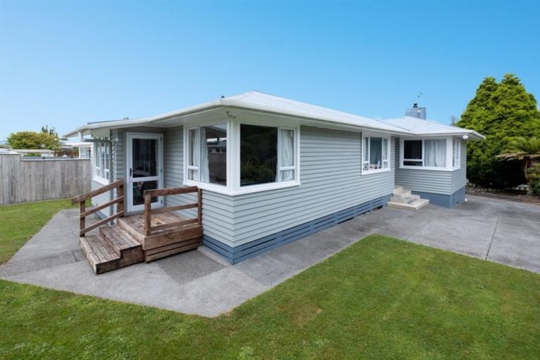 Photo of property in 2 Regan Street, Stratford, 4332