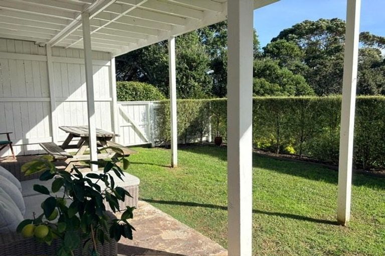 Photo of property in 45 Glen Road, Stanley Point, Auckland, 0624