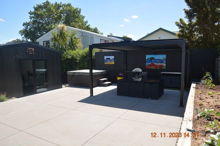 Photo of property in 100b Kiwi Road, Whangamata, 3620
