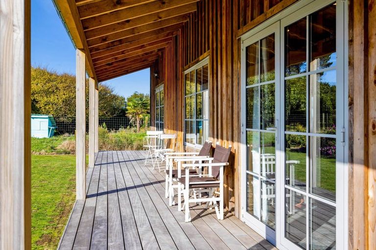 Photo of property in 28 Bridger Place, Eltham, 4322