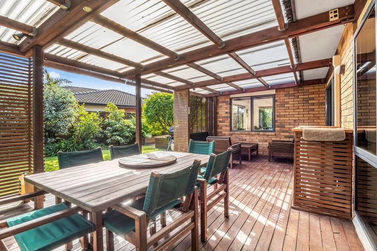 Photo of property in 16 Saint Kilda Place, Papamoa Beach, Papamoa, 3118