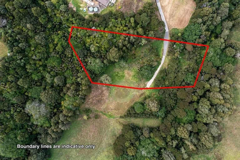 Photo of property in 82a Vaughans Road, Long Bay, Auckland, 0792