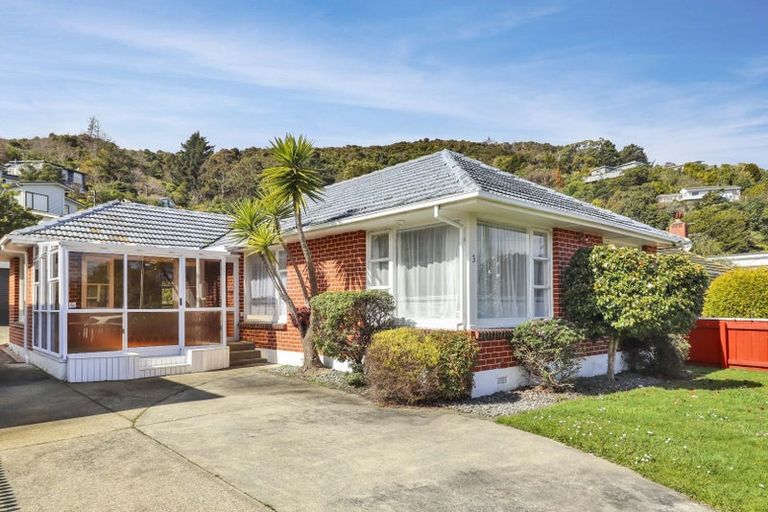 Photo of property in 3 Parnell Street, Fairfield, Lower Hutt, 5011
