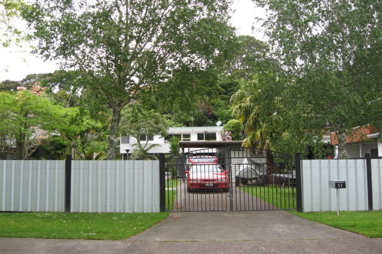 Photo of property in 52 The Circle, Manly, Whangaparaoa, 0930